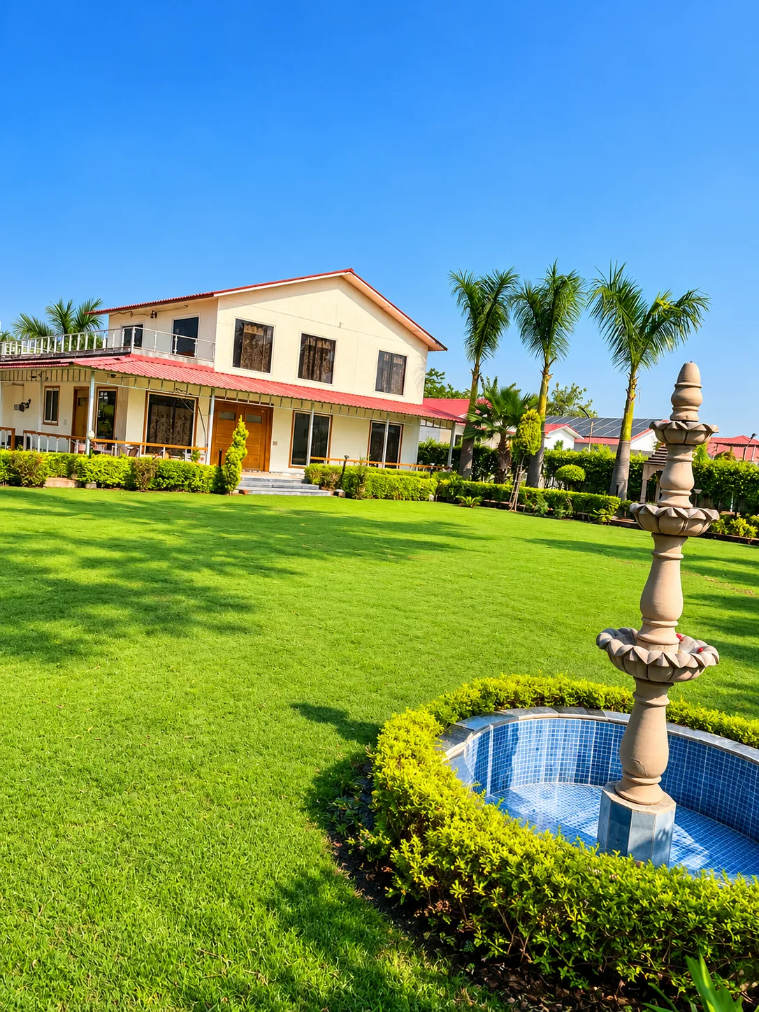 Noida Party Farmhouse exterior and outdoor area