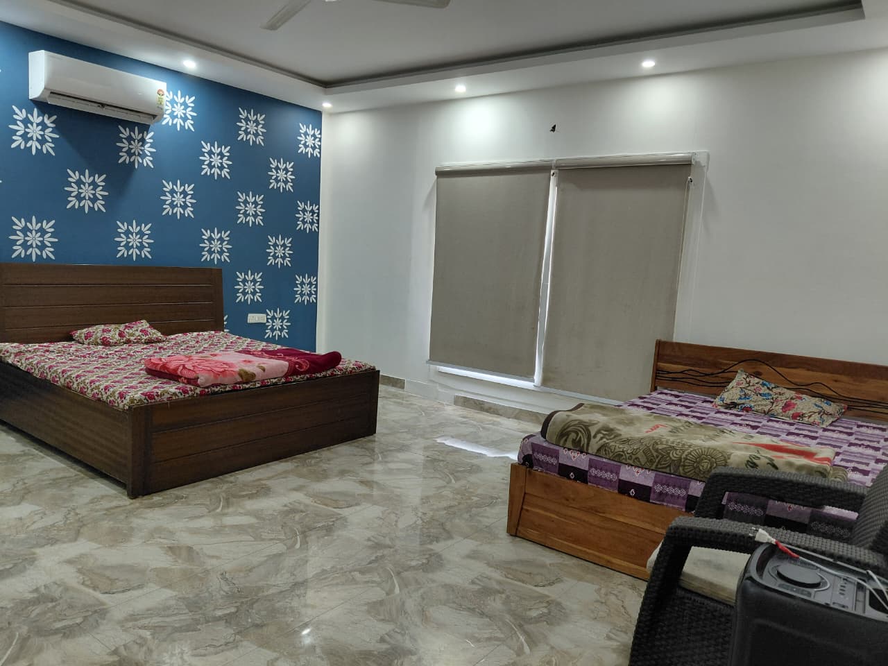 Swimming pool at Golden Stay Party Farm Sector 135 Noida