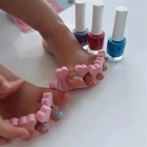 Kids pedicure activity